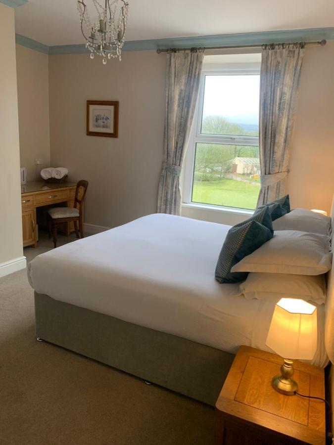 Parkside Hotel Cleator Moor Bagian luar foto